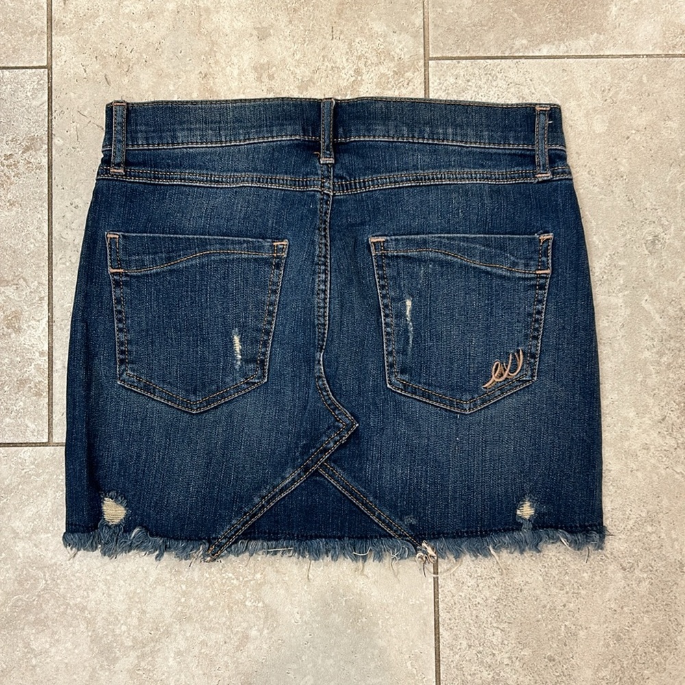 express denim skirt - Picture 2 of 4